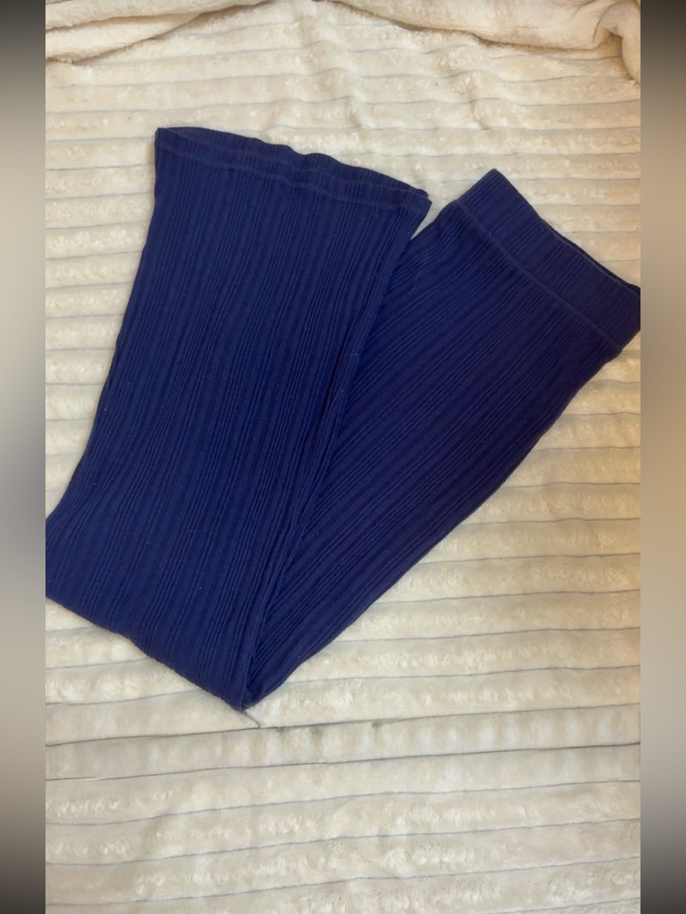 Ribbed Wide-Leg Pants in Deep Navy